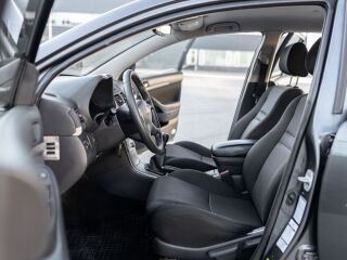 Toyota Avensis 2.2 110кВ