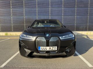 BMW iX xDrive 50 385кВ