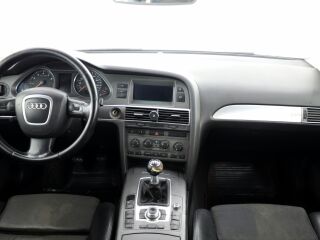 Audi A6 S-Line 2.4 130kW