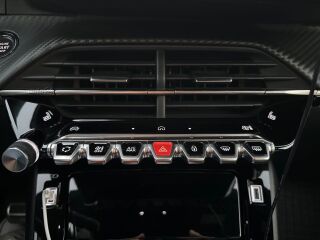 Peugeot 208 GT Hybrid 100kW