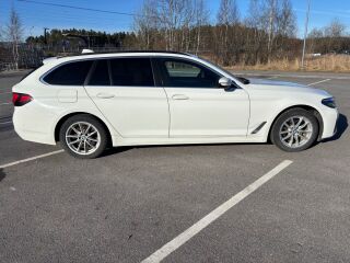 BMW 520 D xDrive Touring MHEV LCI 2.0 140kW