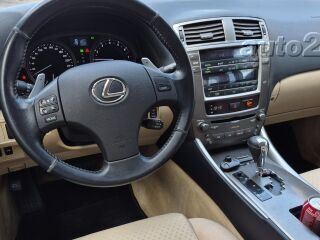 Lexus IS 250 2.5 153kW