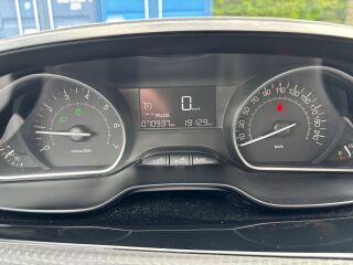 Peugeot 2008 1.2 60kW