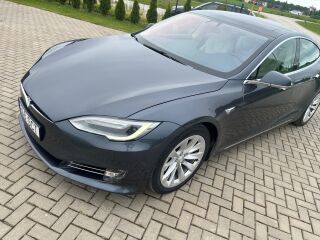 Tesla Model S 75D 158кВ