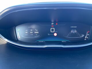 Peugeot 3008 BlueHDi 1.6 88кВ