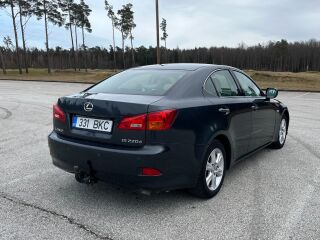 Lexus IS 220 2.2 R4 130kW
