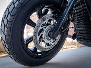 Indian Scout Bobber 70кВ