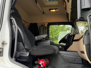 Mercedes-Benz ACTROS 1832 235kW