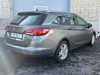 Opel Astra 1.6 81кВ