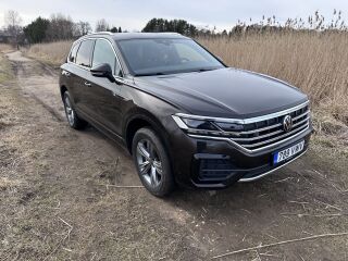 Volkswagen Touareg R-Line Facelift 3.0 170kW