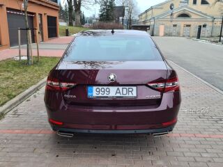 Skoda Superb 4x4 Laurin & Klement PLUS 2.0 TSi 200kW