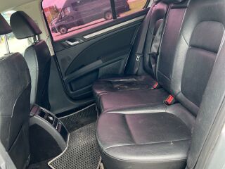 Skoda Superb Long 1.6 R4 Tdi 77kW