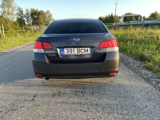 Subaru Legacy 2.0 110kW