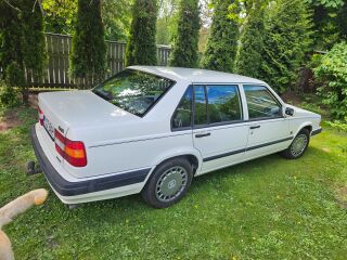 Volvo 940 2.3 99kW