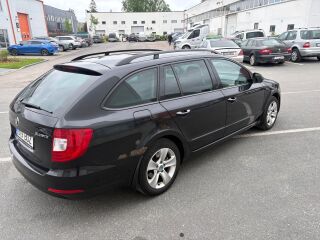 Skoda Superb 1.8 118kW