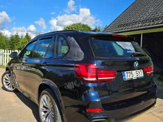 BMW X5 M50 280kW