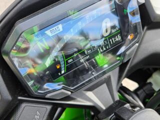 Kawasaki ZX-4RR R4 57kW