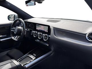 Mercedes-Benz GLA 180 AMG pakett 1.3 100кВ