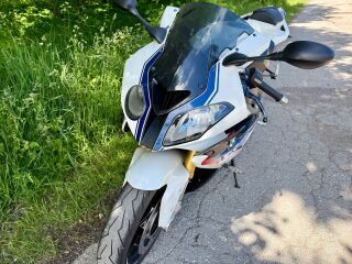 BMW S 1000 RR 142кВ