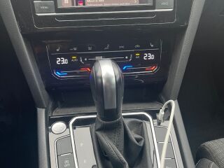 Volkswagen Passat Business 1.5 110kW