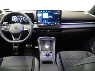 Volkswagen T-Roc R-line 1.5 110кВ