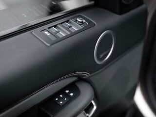 Land Rover Discovery R Dynamic Lantau Bronze 3.0 183kW