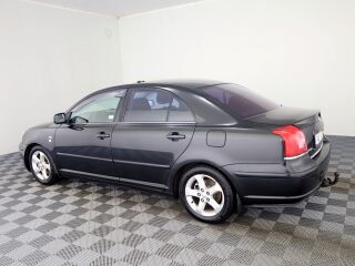 Toyota Avensis Linea Sol 2.2 D-CAT 130кВ