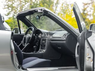 Mazda MX-5 1.6 81kW
