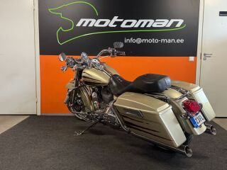 Harley-Davidson Road King CVO 110th Anniversary V2 52kW