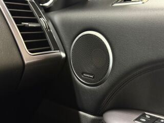 Land Rover Range Rover Sport HSE Dynamic L494 3.0 190kW