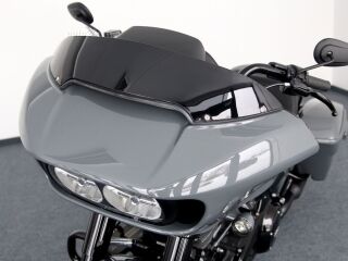Harley-Davidson Road Glide V-Twin Milwaukee-Eight