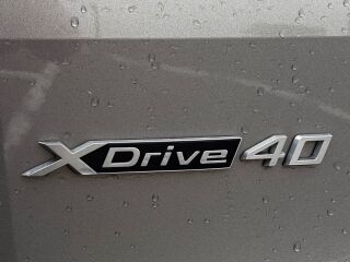 BMW iX xDrive 40 Sportpakett 102kW
