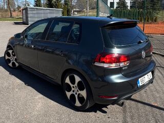 Volkswagen Golf GTI 2.0 147kW