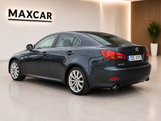 Lexus IS 250 2.5 153kW
