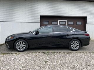 Lexus ES 300h 131kW