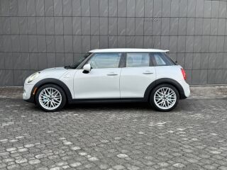 MINI Cooper S Sport HarmanK 2.0 141kW