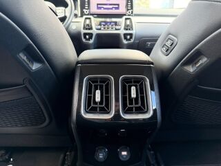 Kia Sorento TX Plug-In Hybrid AWD 1.6 T-GDI Välise   hübriidsõiduk 195kW