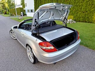 Mercedes-Benz SLK 350 3.5 V6 200kW