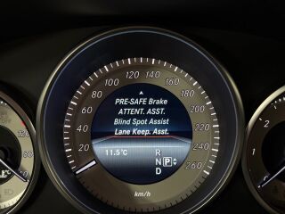 Mercedes-Benz E 350 AMG 3.0 185kW