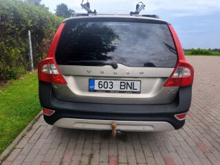 Volvo XC70 Momentum 2.4 120kW