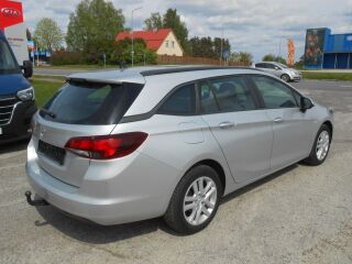Opel Astra Sports Tourer 1.6 81kW