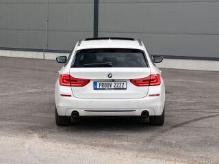 BMW 530 Sportpakett 3.0 195kW