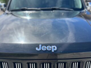 Jeep Cherokee 2.8 147kW