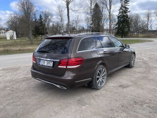 Mercedes-Benz E 350 BLUETEC 4MATIC 3.0 V6 190kW