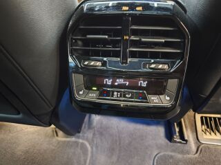 BMW iX xDrive 40 Sport 102kW