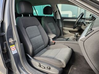 Volkswagen Passat Variant Business Facelift DSG 2.0 TDI 110kW
