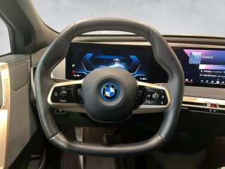 BMW iX xDrive 50 385кВ