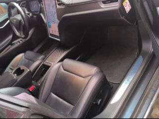 Tesla Model S Long 100D 421kW