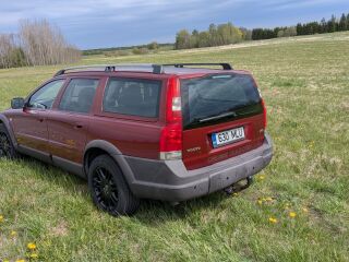 Volvo XC70 2.4 R5 147kW