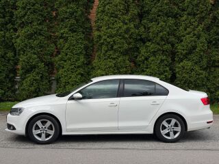 Volkswagen Jetta TSI 1.4 R4 90kW